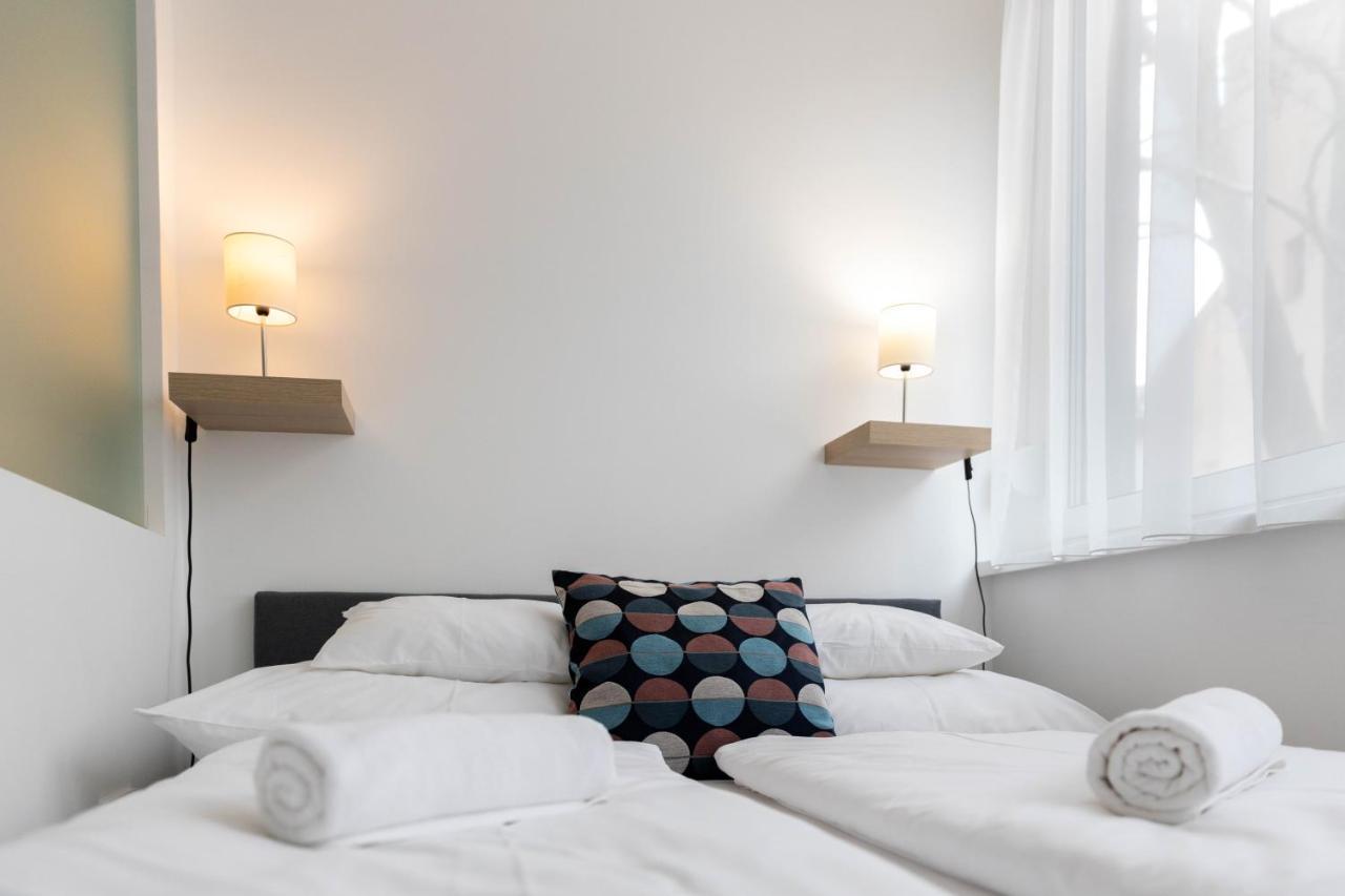 Roomstore Studio Apartments Eger Exteriör bild
