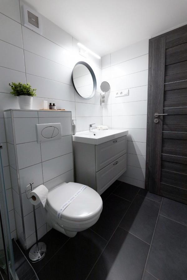 Roomstore Studio Apartments Eger Exteriör bild